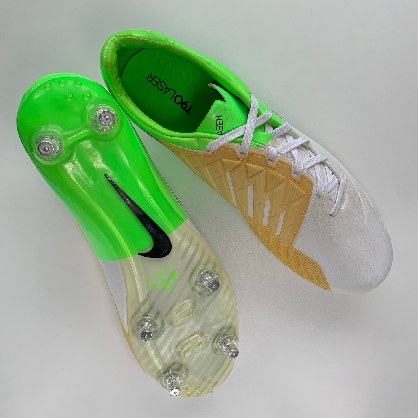 Nike Total 90 Laser IV Elite SG-Pro