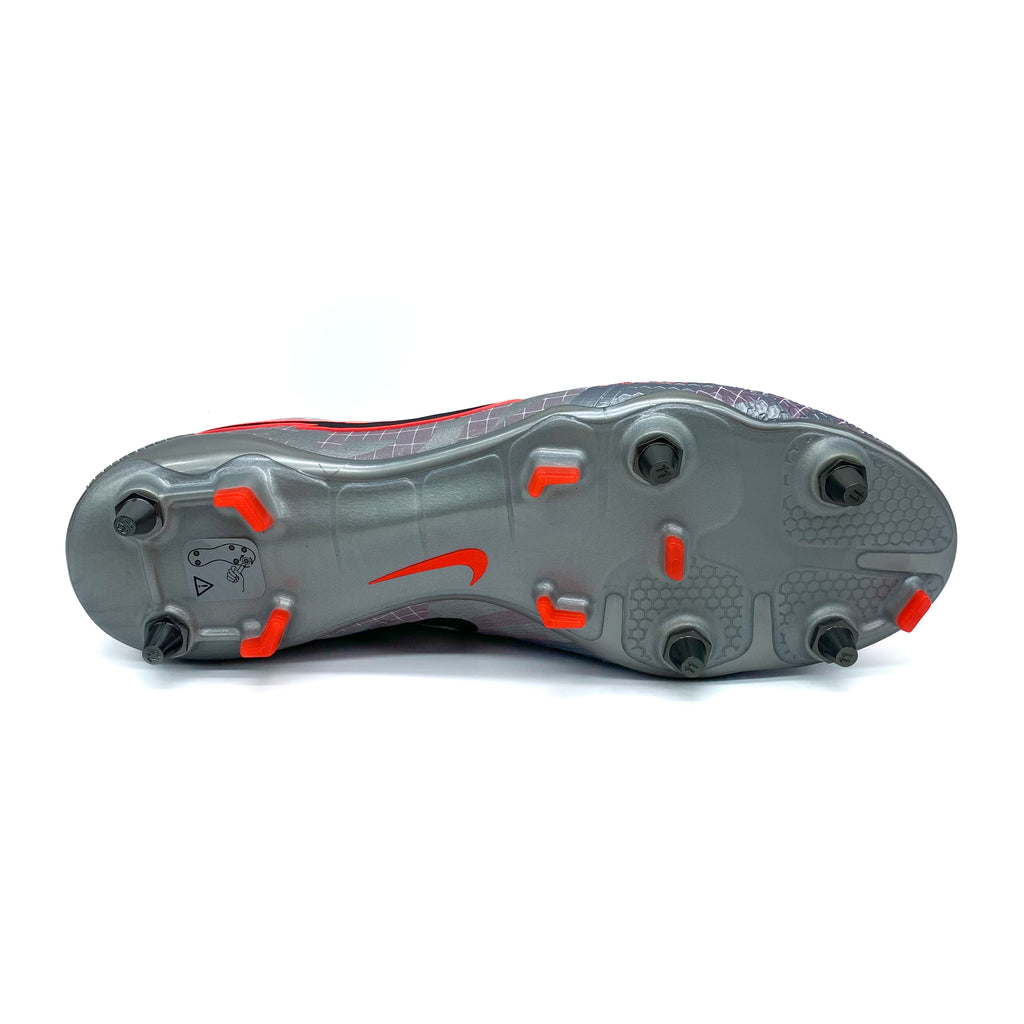 Nike Phantom Venom Elite SG-Pro