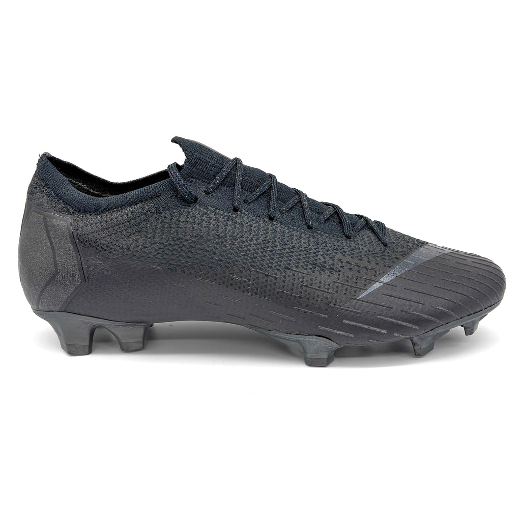 Nike Mercurial Vapor 12 Elite FG L = 11 R = 10.5