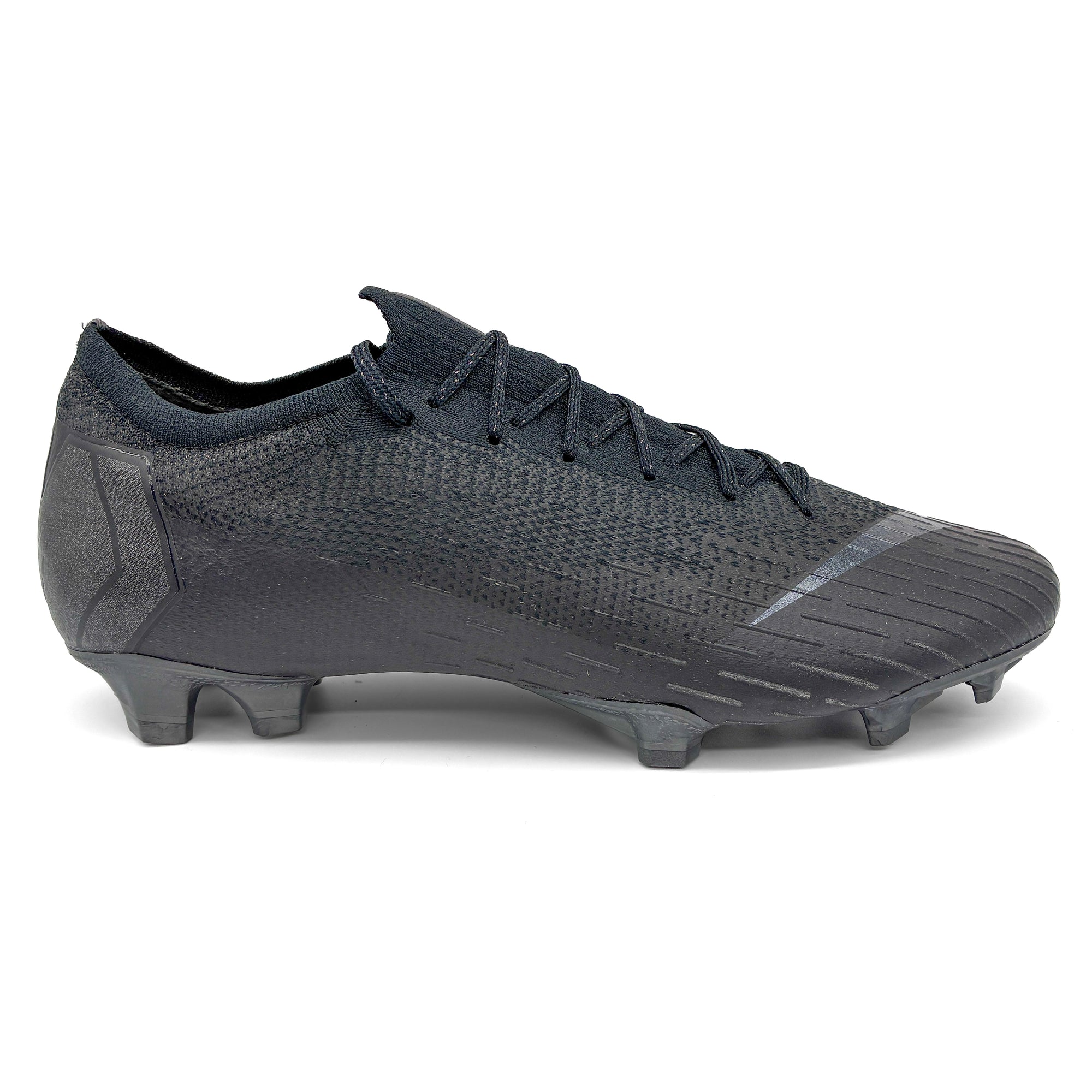 Nike Mercurial Vapor 12 Elite FG L = 11 R = 10.5