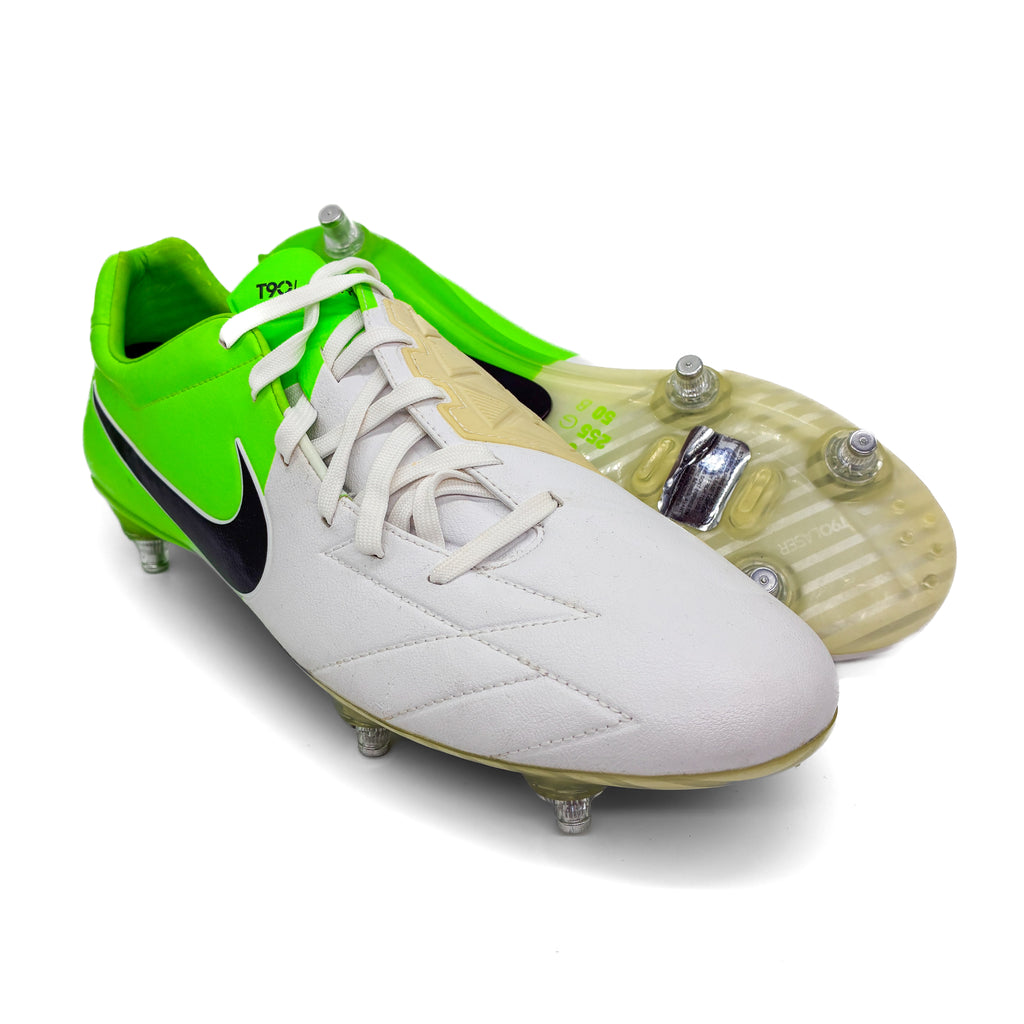 Nike Total 90 T90 Laser IV 4 SG-Pro Clash