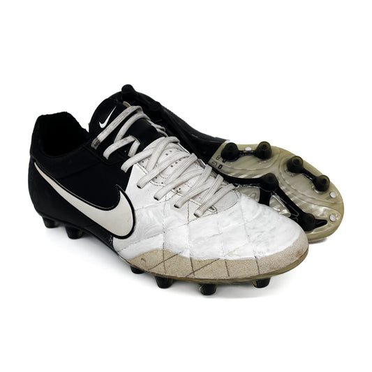 Nike Tiempo Legend IV HG Clash