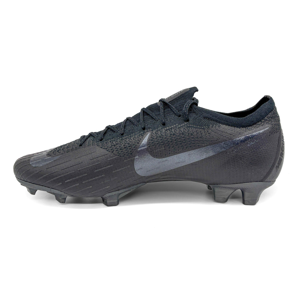 Nike Mercurial Vapor 12 Elite FG L = 11 R = 10.5