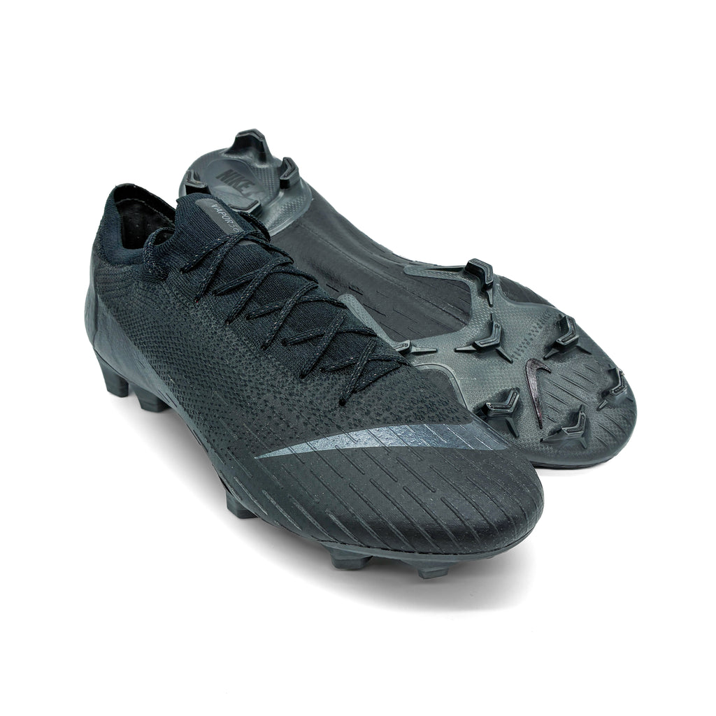 Nike Mercurial Vapor 12 Elite FG L = 11 R = 10.5