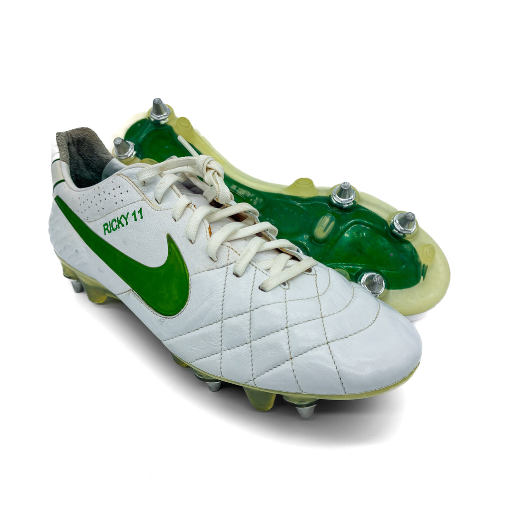 Nike Tiempo Legend 4 Elite SG-Pro Player Issue Made In Montebelluna Factory
